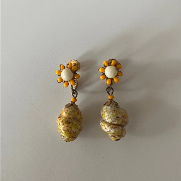 Signed Miriam Haskell Retro Earrings - Picture 1 of 6